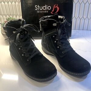 Blondo Studio B Baraka Women’s Ankle Booties. New in Box. Sz US 10M. Black …